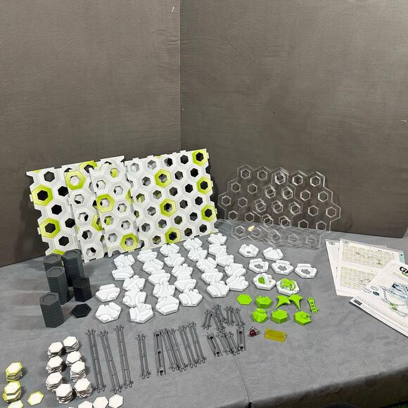 Gravitrax Marble Run  Track System Starter Set Ravensburger Almost Complete - Picture 4 of 15